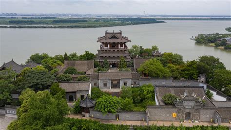 鎮江大型浴場有哪些與其相關的旅遊景點該如何規劃